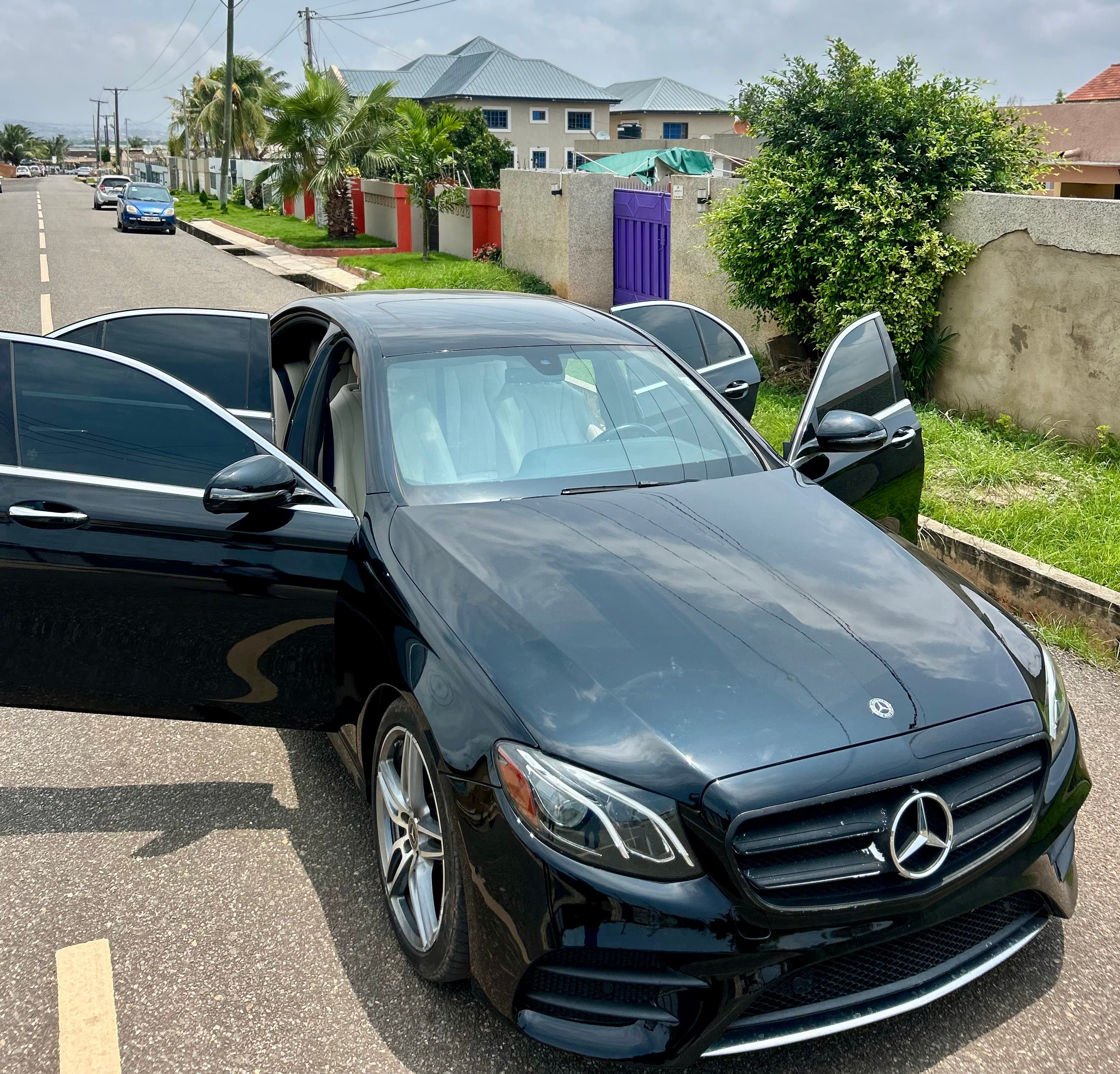 2018 Mercedes-Benz E-Class E 300 - Image 4