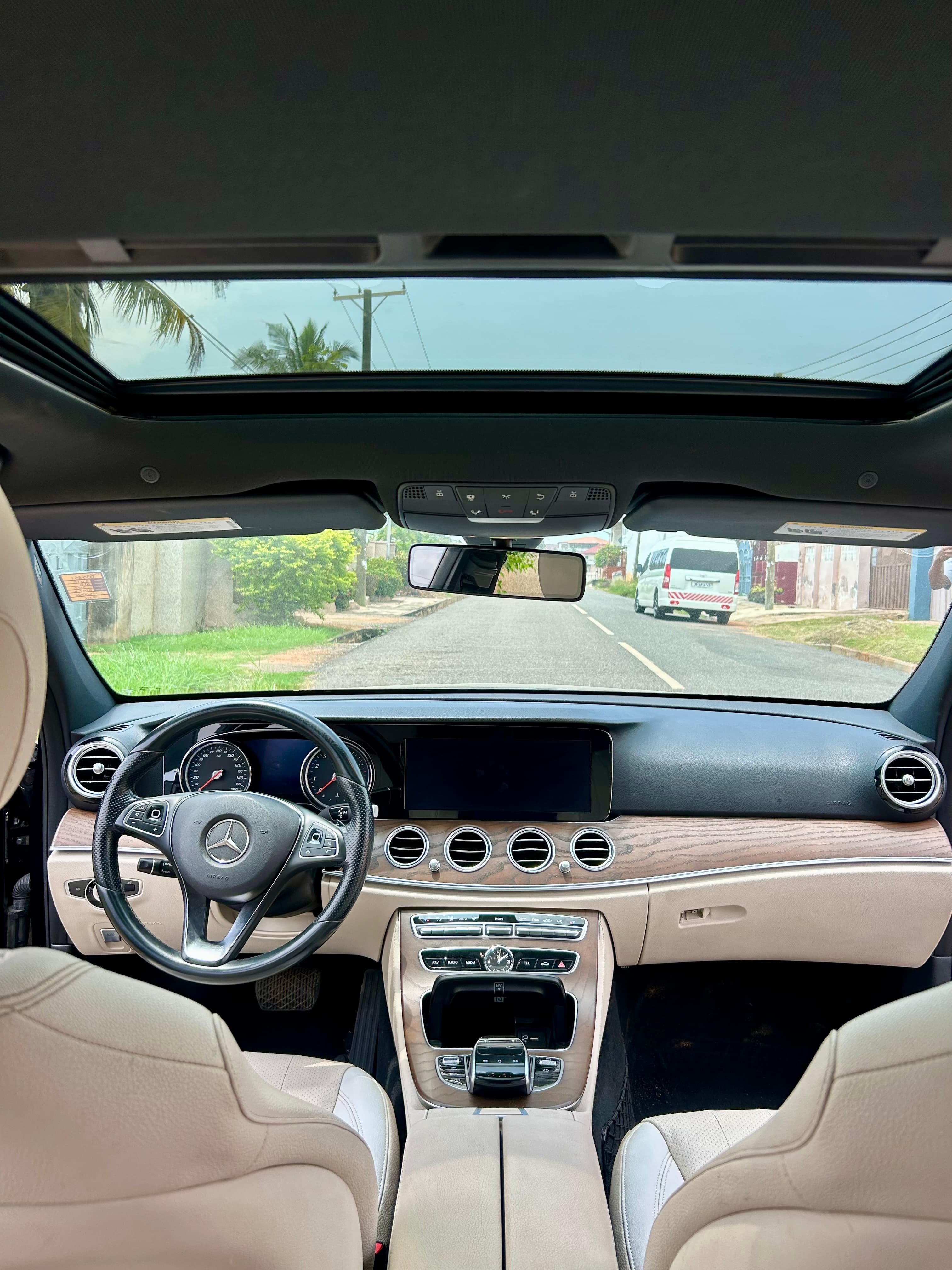 2018 Mercedes-Benz E-Class E 300 - Image 5
